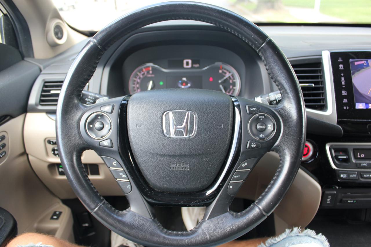 Honda Pilot Touring 4WD 2017