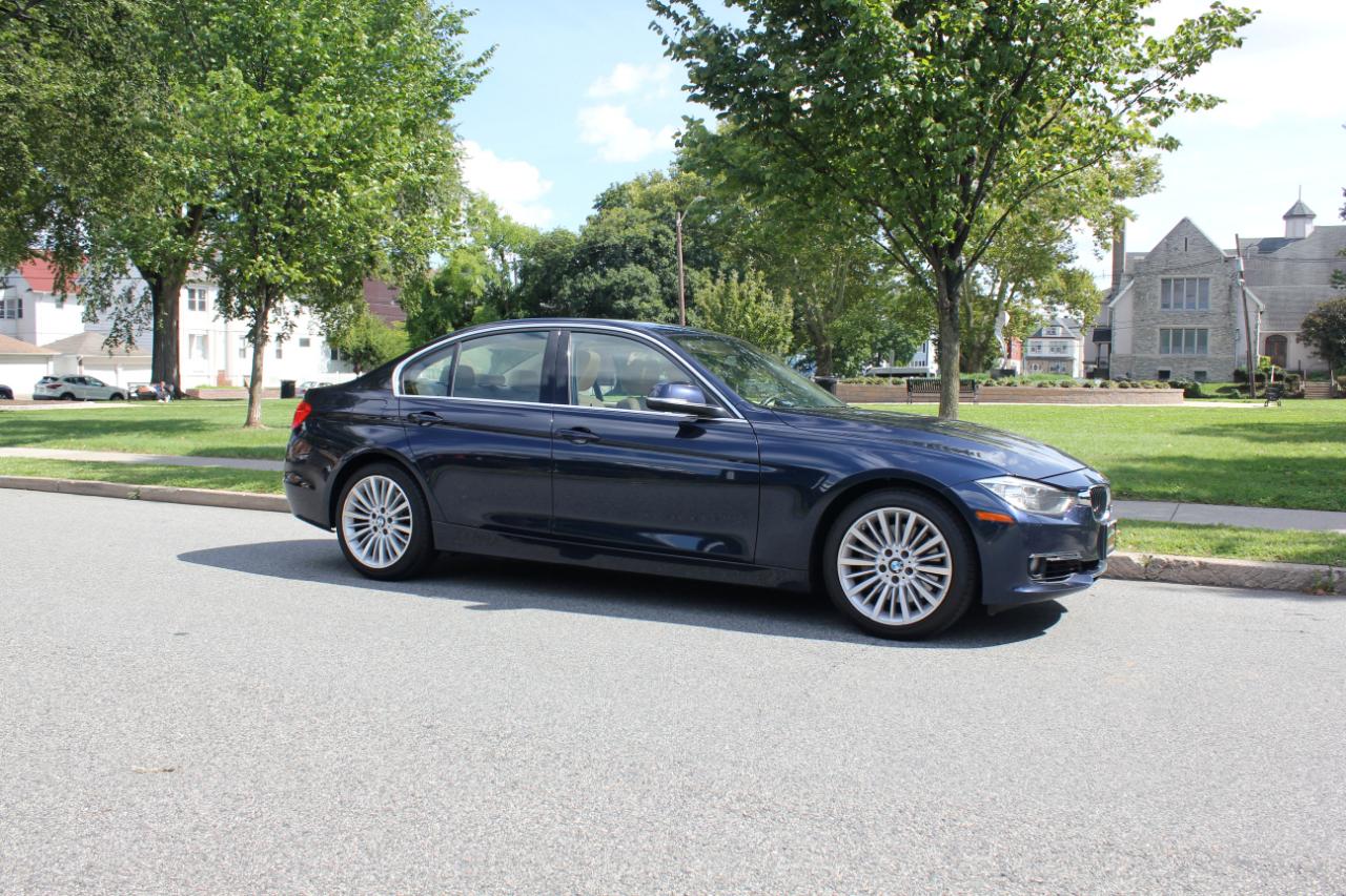 BMW 3-Series 335i xDrive Sedan 2013