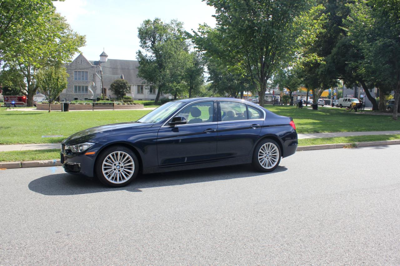 BMW 3-Series 335i xDrive Sedan 2013