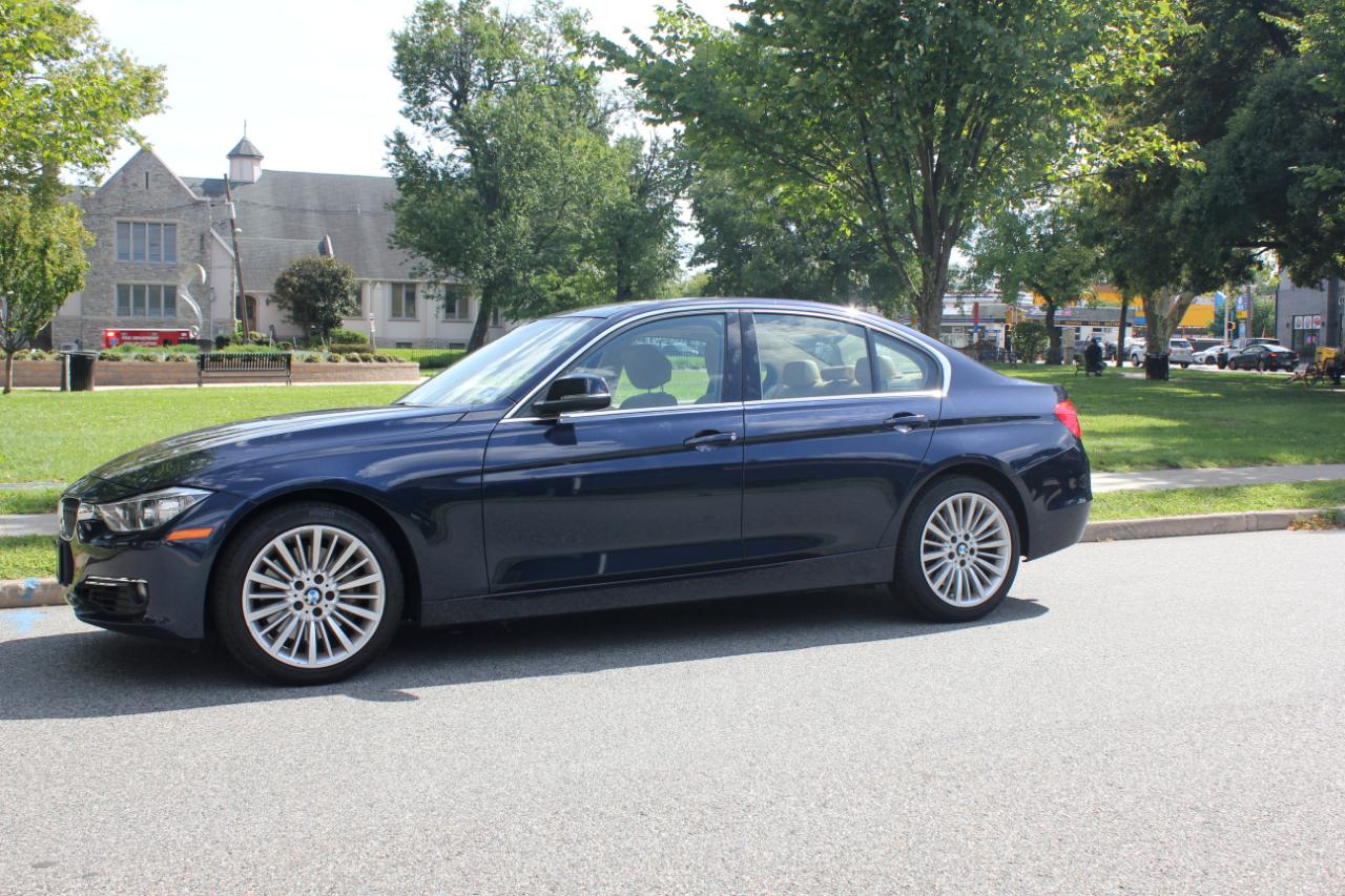BMW 3-Series 335i xDrive Sedan 2013