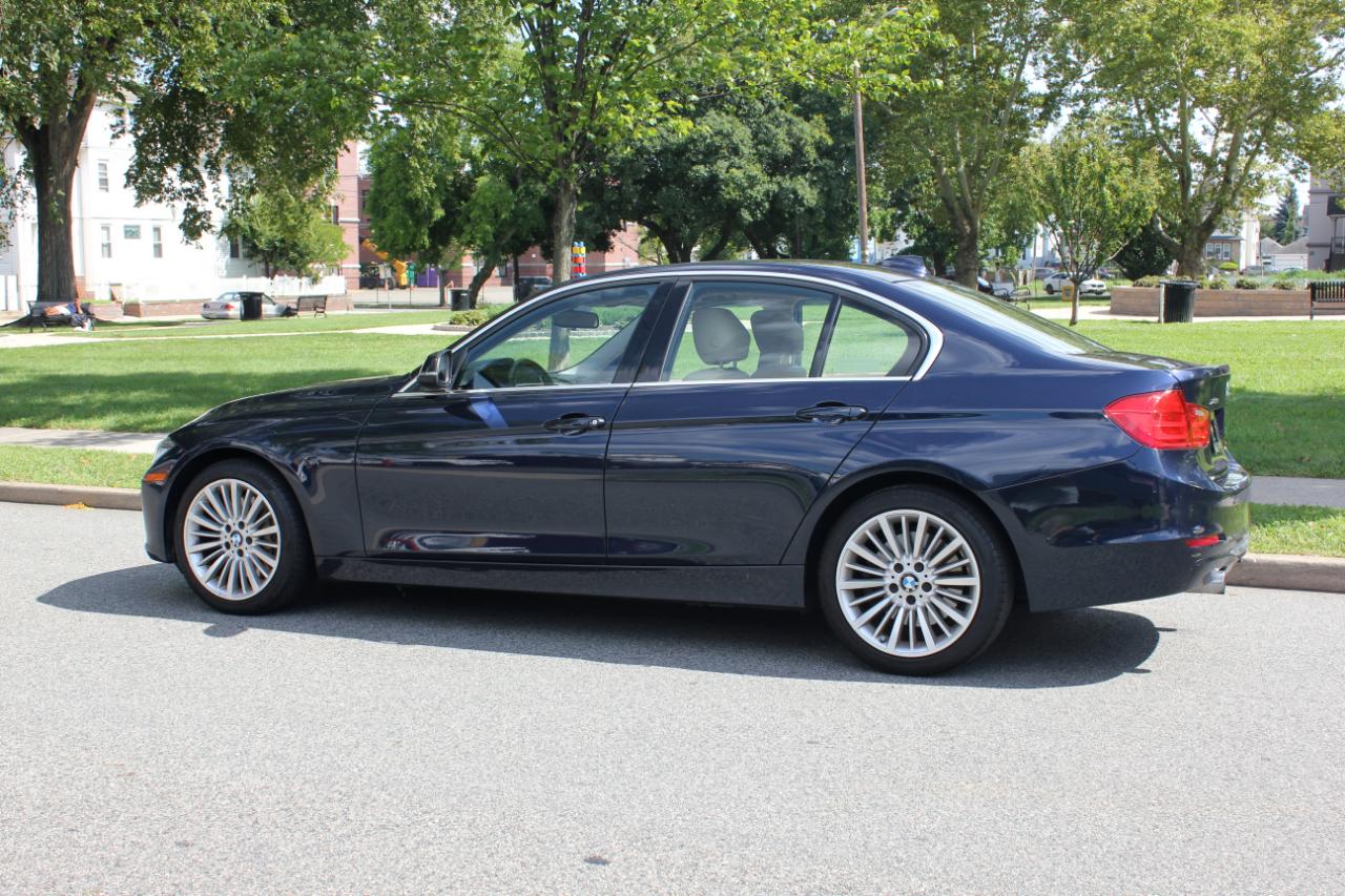 BMW 3-Series 335i xDrive Sedan 2013