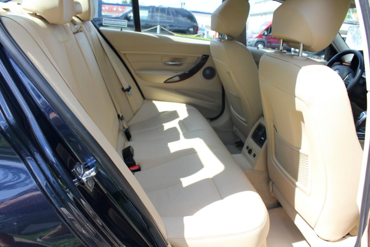 BMW 3-Series 335i xDrive Sedan 2013