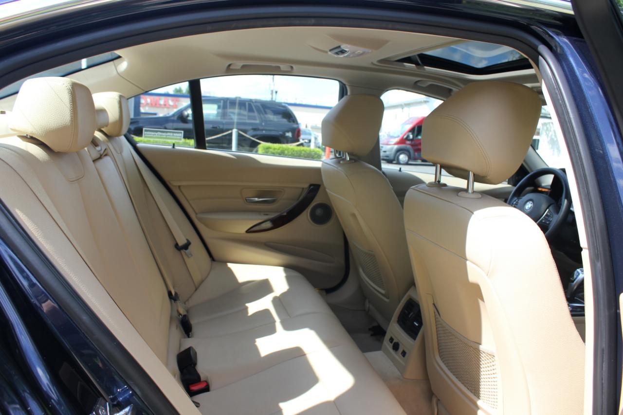 BMW 3-Series 335i xDrive Sedan 2013