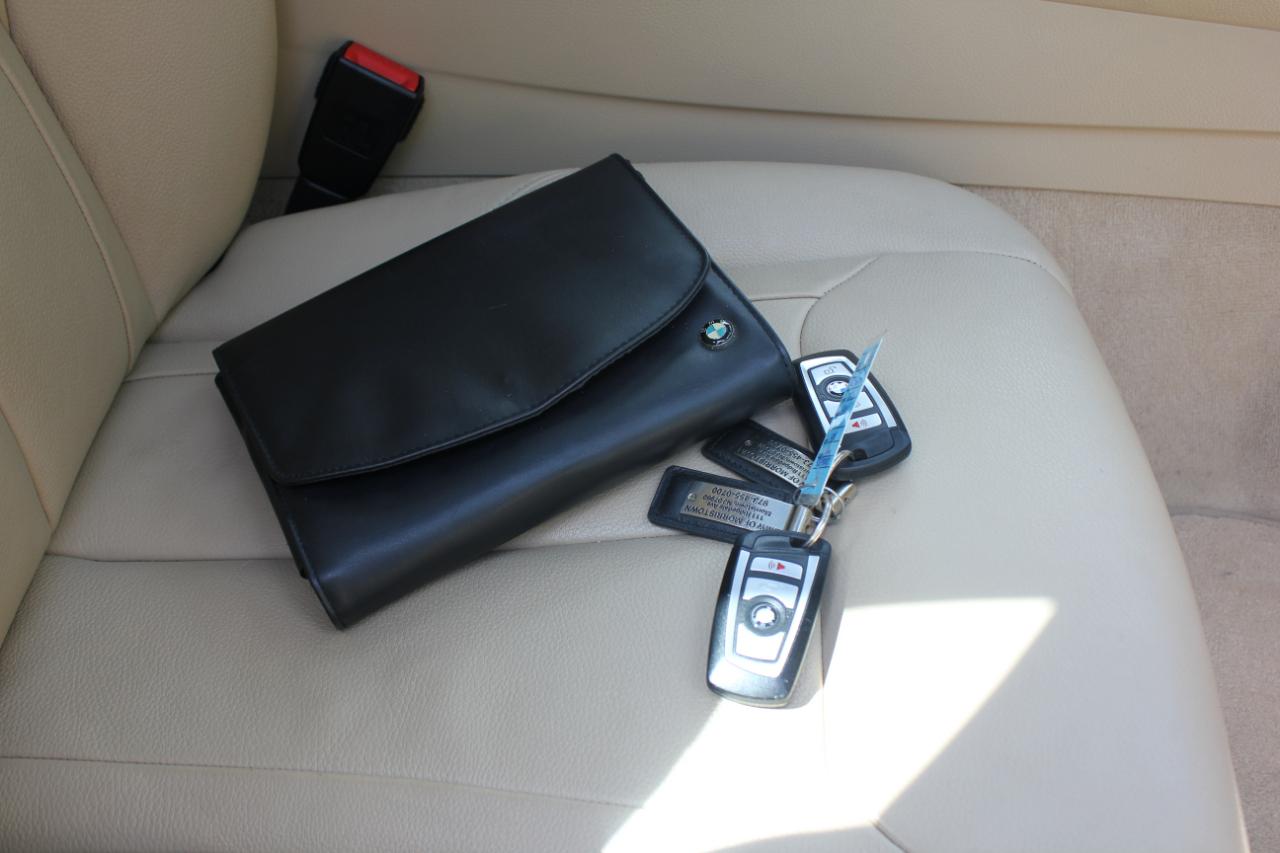 BMW 3-Series 335i xDrive Sedan 2013