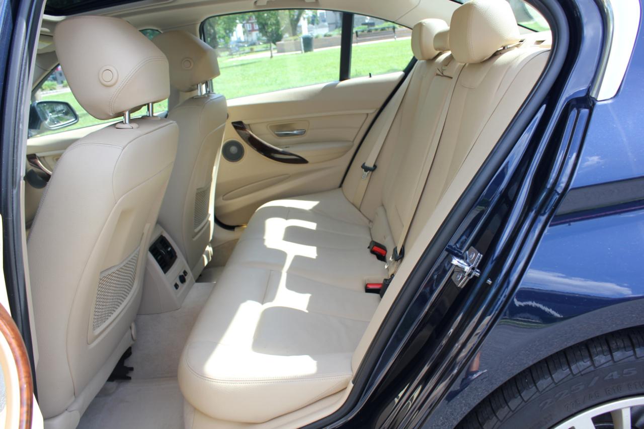 BMW 3-Series 335i xDrive Sedan 2013