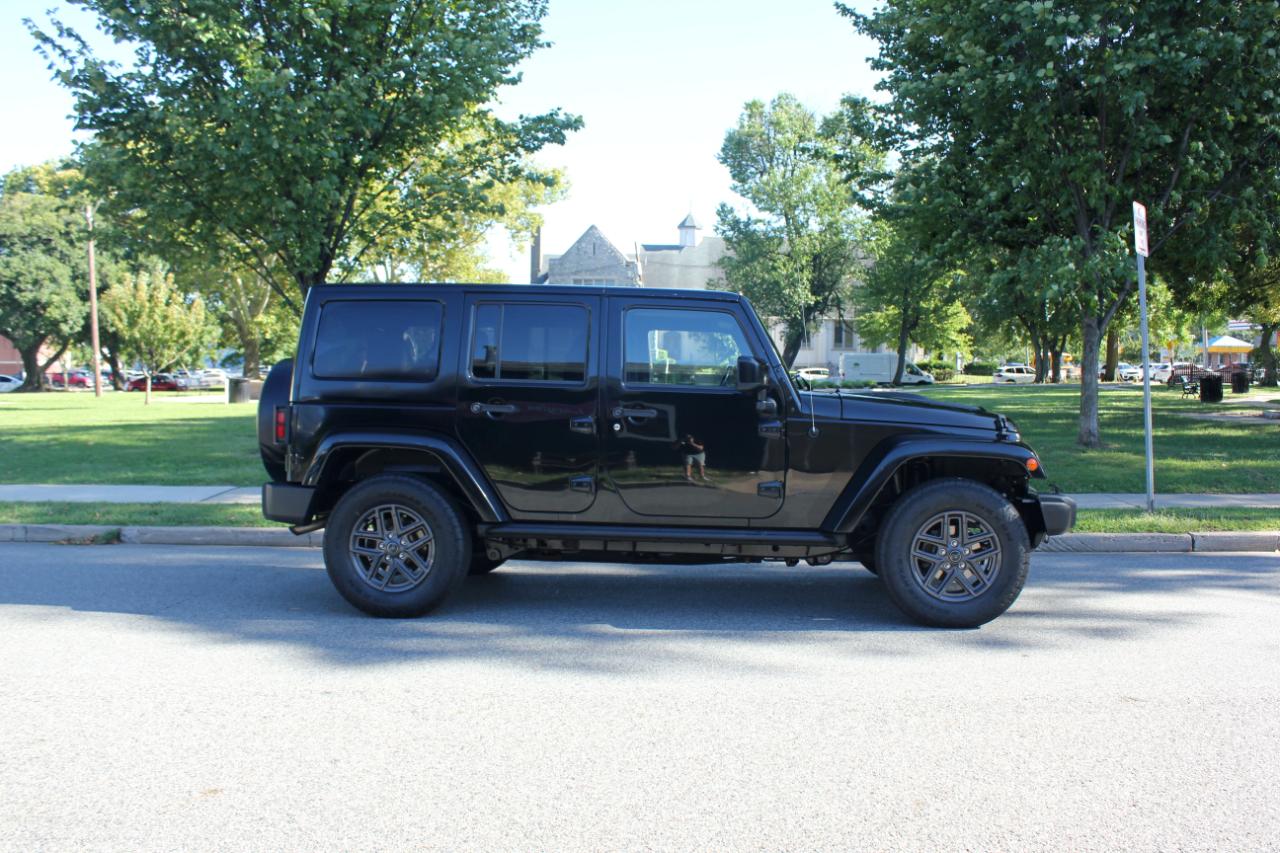 Jeep Wrangler Unlimited Sahara 4WD 2015