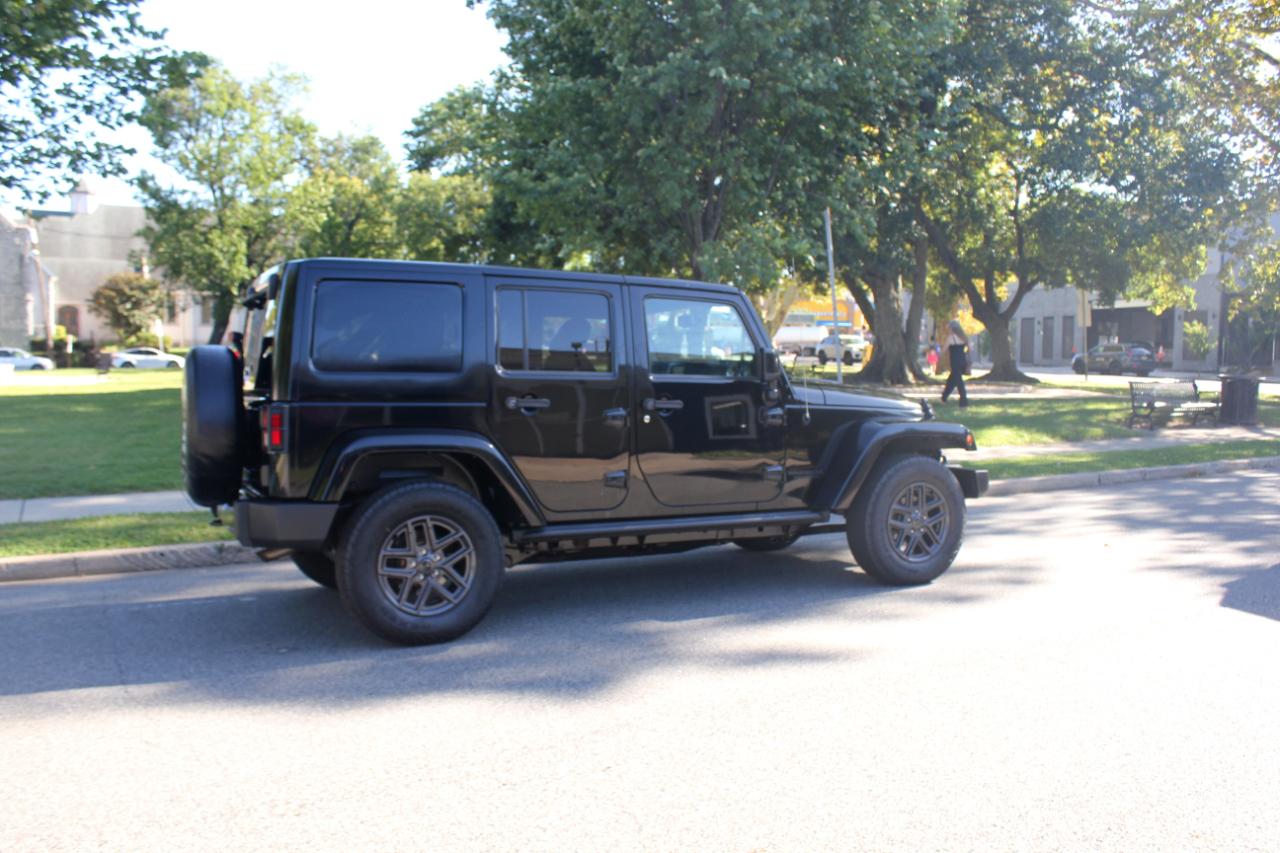 Jeep Wrangler Unlimited Sahara 4WD 2015