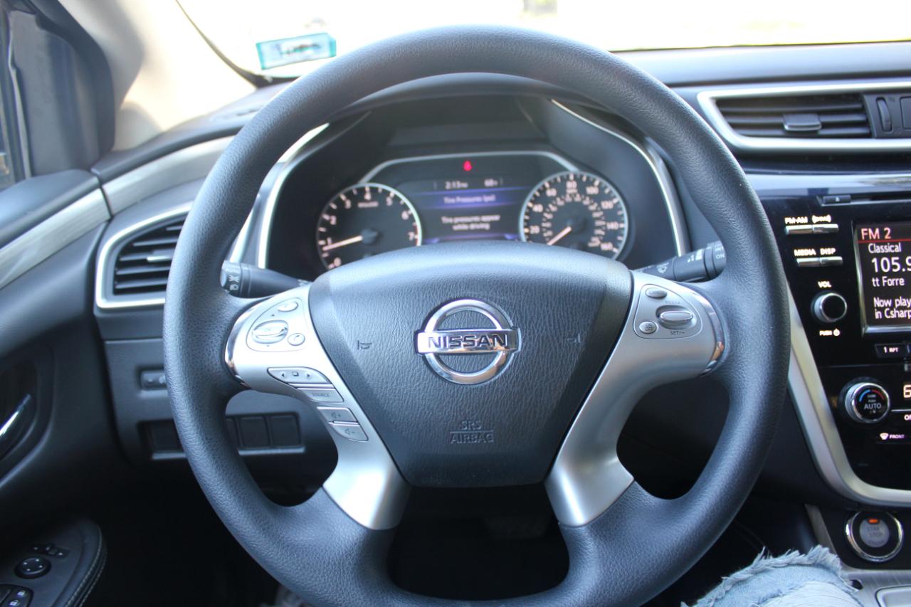 Nissan Murano S AWD 2017