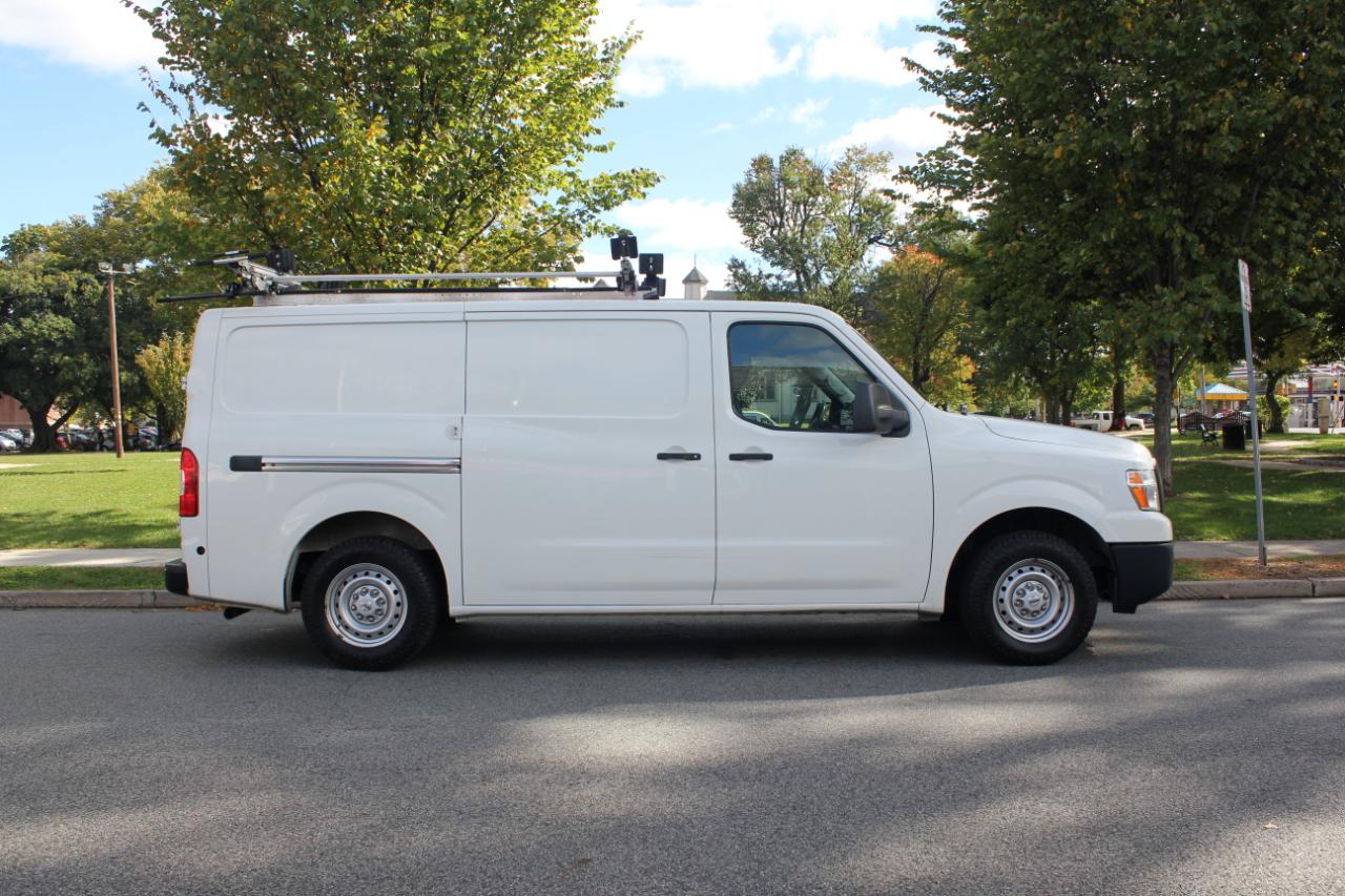 Nissan NV Cargo 2500 HD S V6 2020
