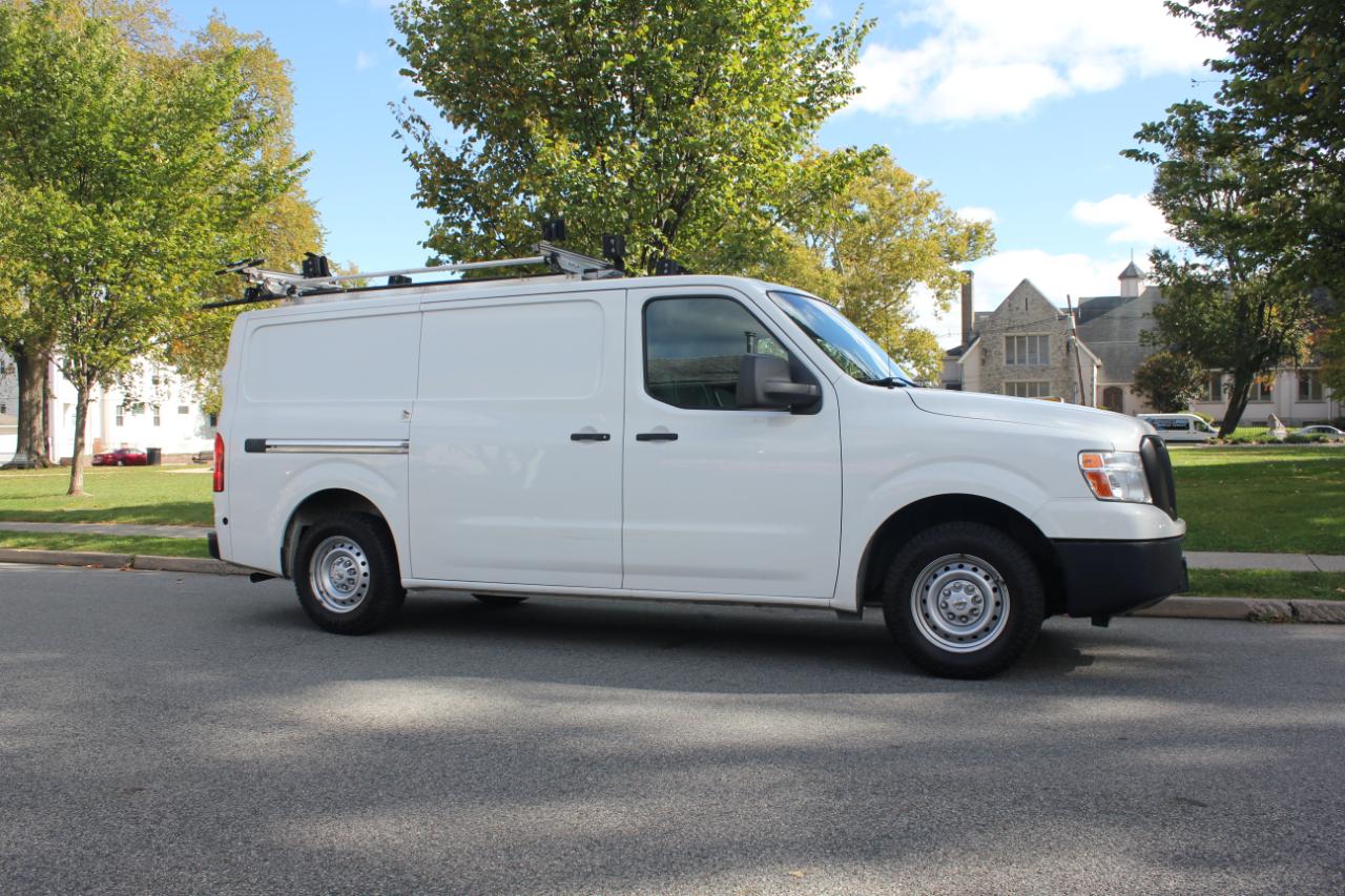 Nissan NV Cargo 2500 HD S V6 2020