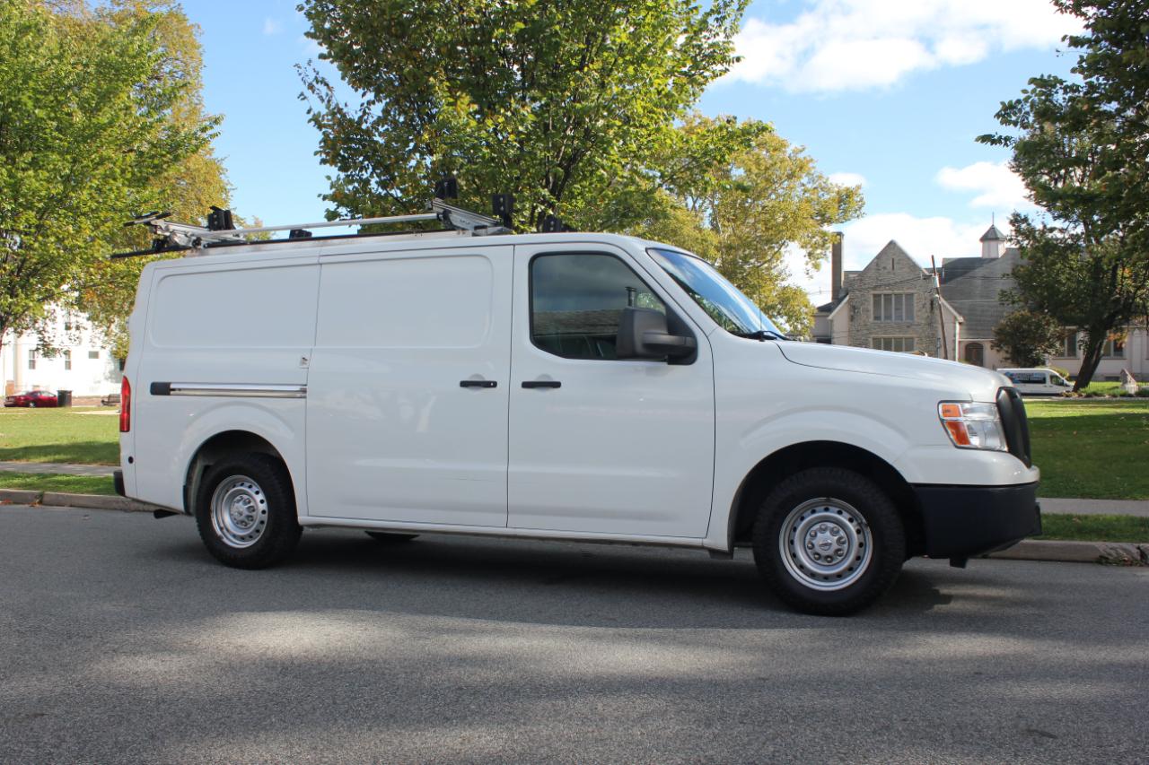Nissan NV Cargo 2500 HD S V6 2020