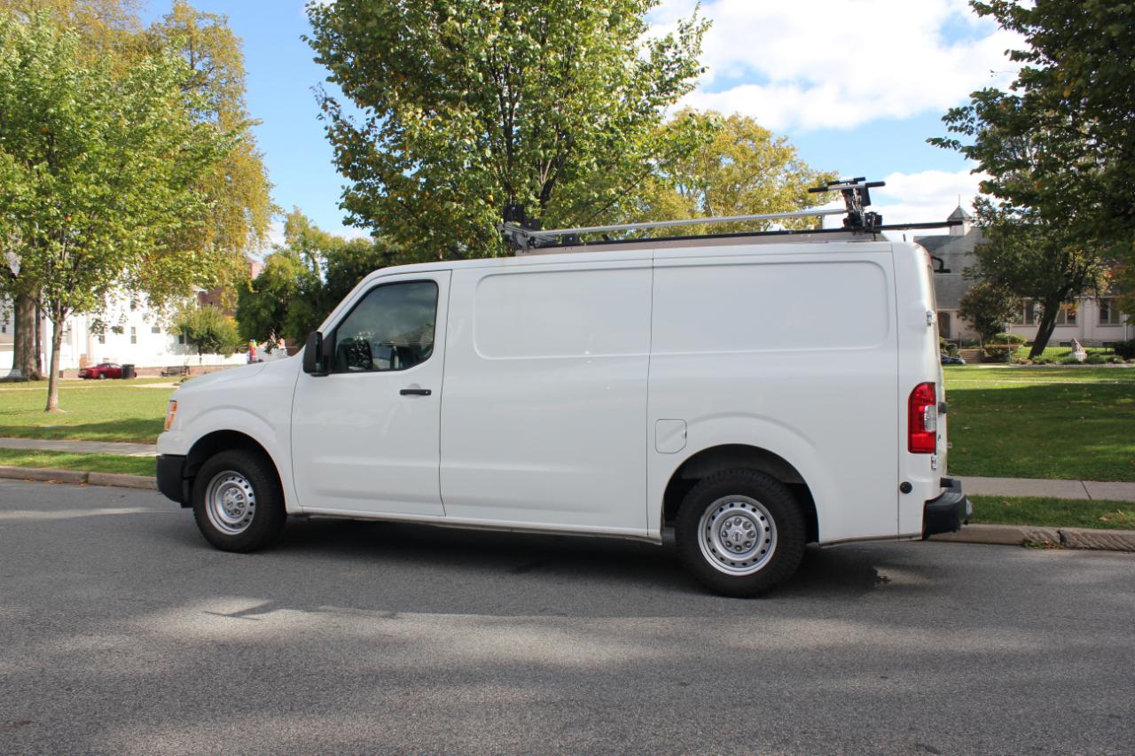 Nissan NV Cargo 2500 HD S V6 2020