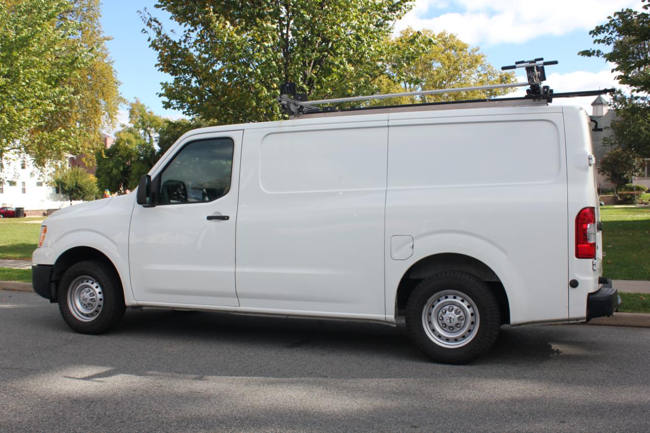 Nissan NV Cargo 2500 HD S V6 2020