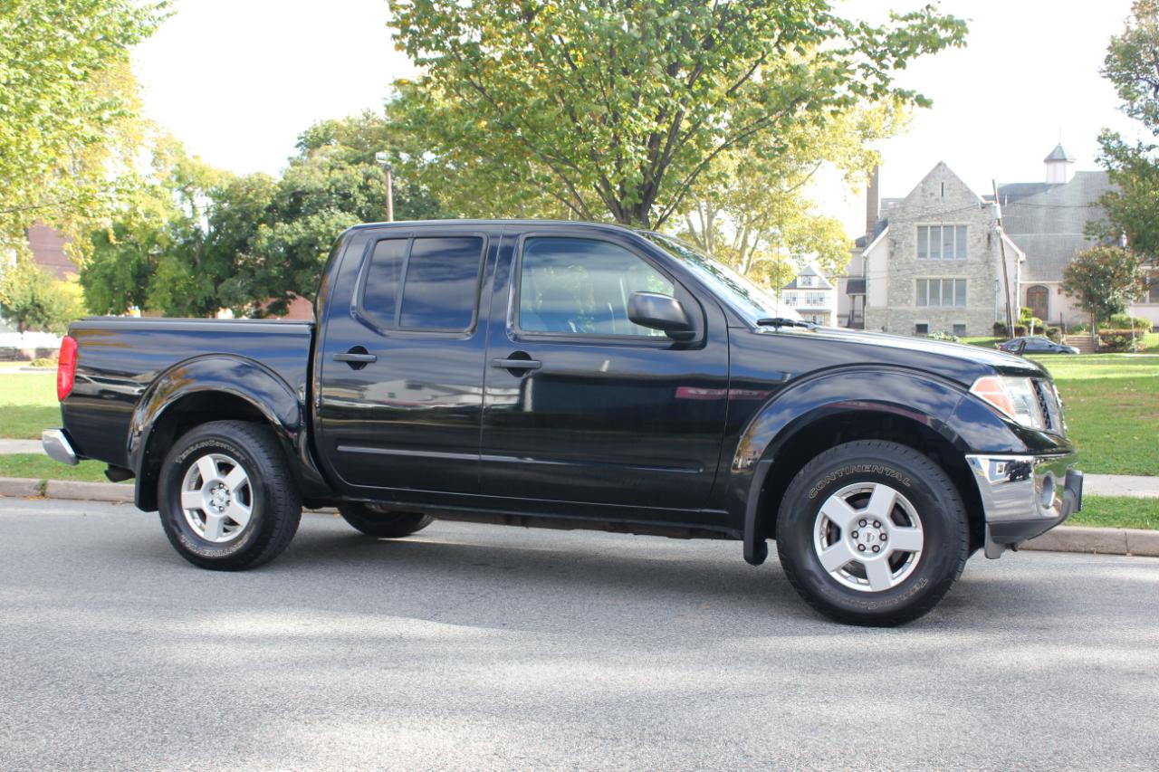 Nissan Frontier SE Crew Cab 4WD 2007