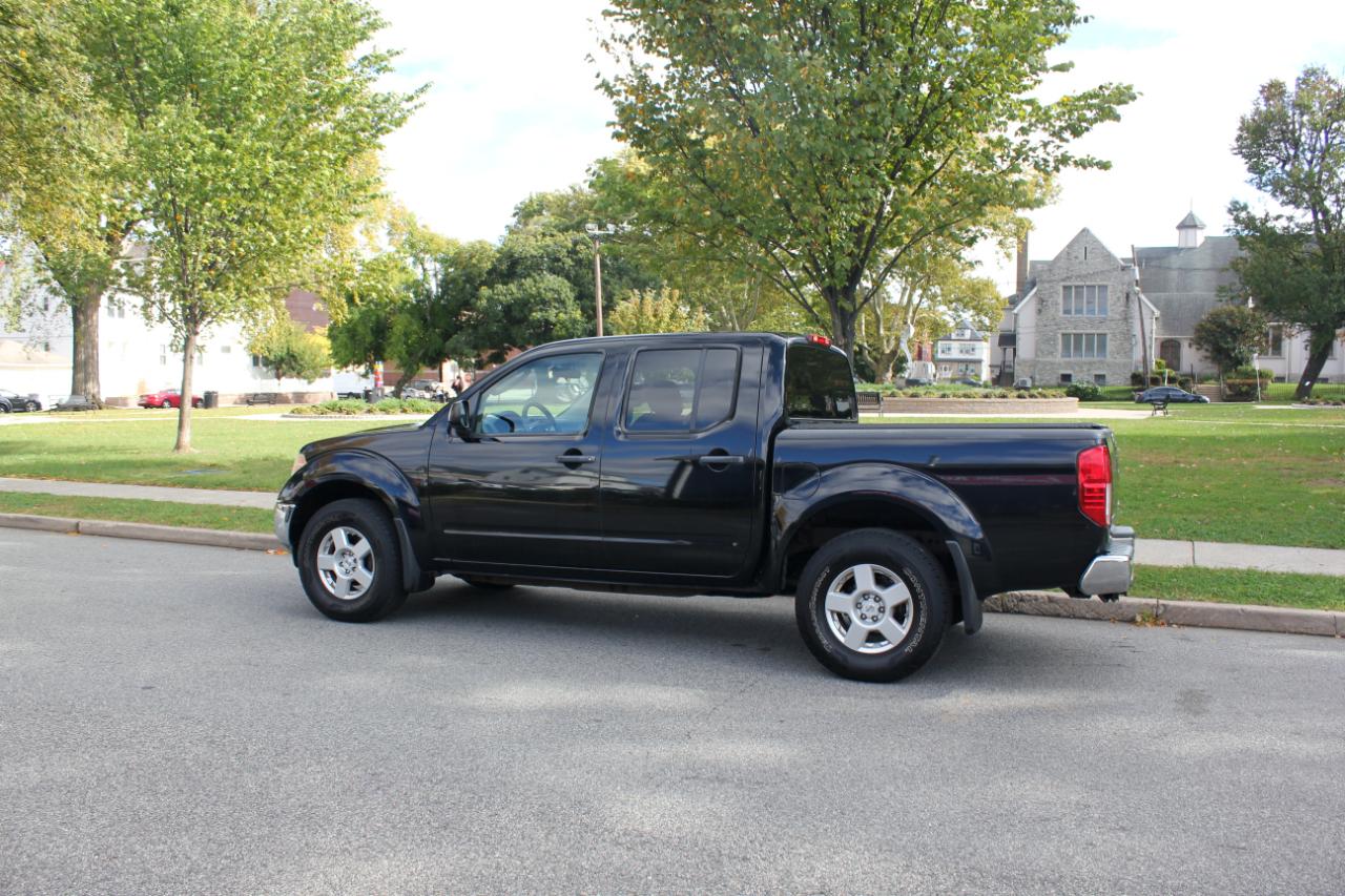 Nissan Frontier SE Crew Cab 4WD 2007