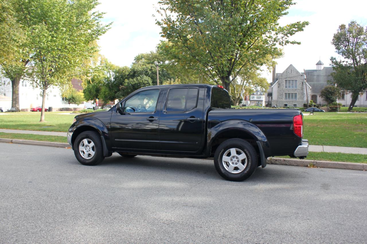 Nissan Frontier SE Crew Cab 4WD 2007