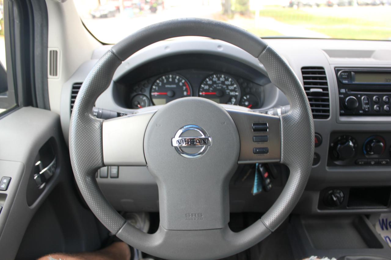 Nissan Frontier SE Crew Cab 4WD 2007