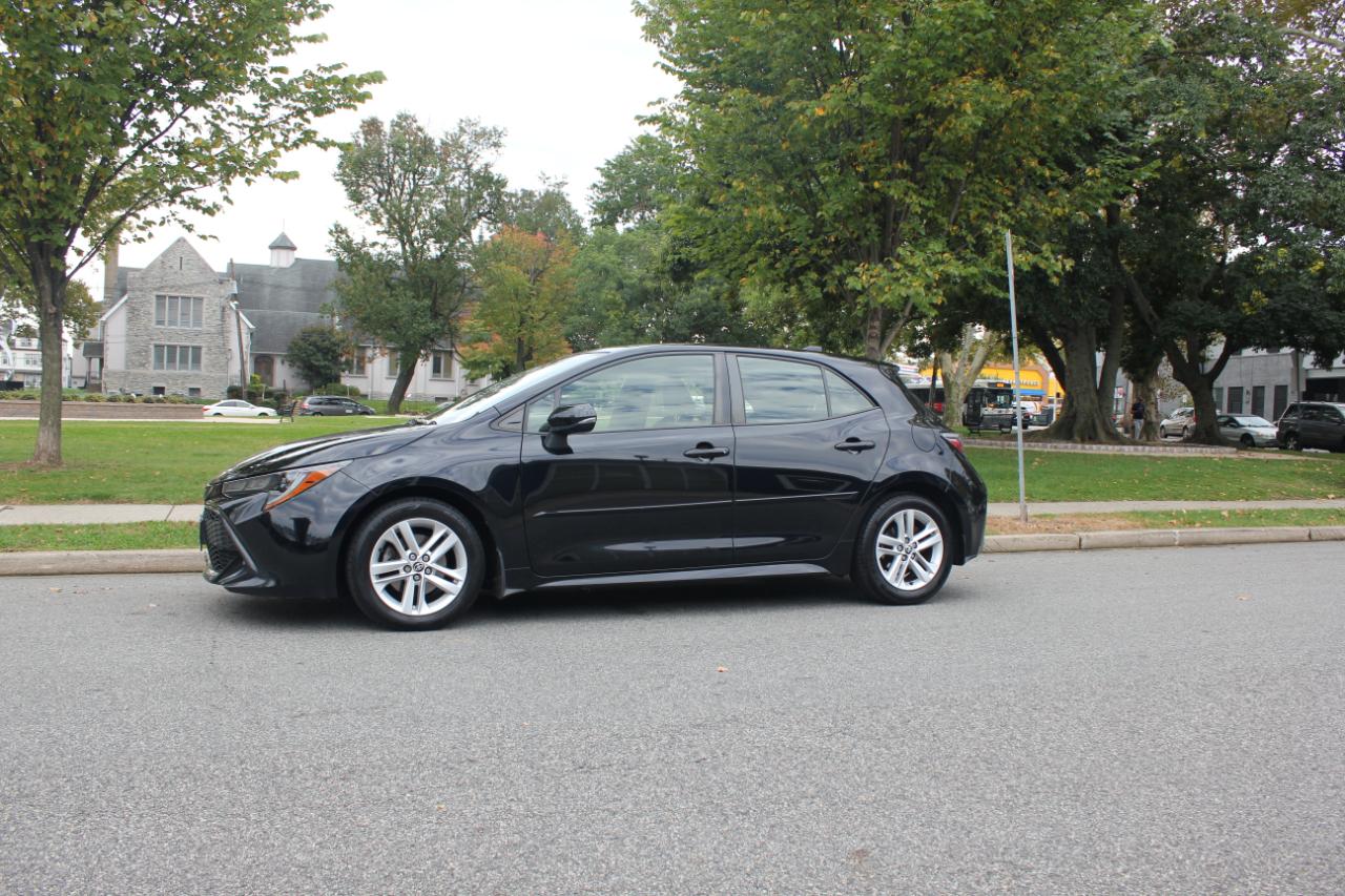 Toyota Corolla SE Hatchback CVT 2021