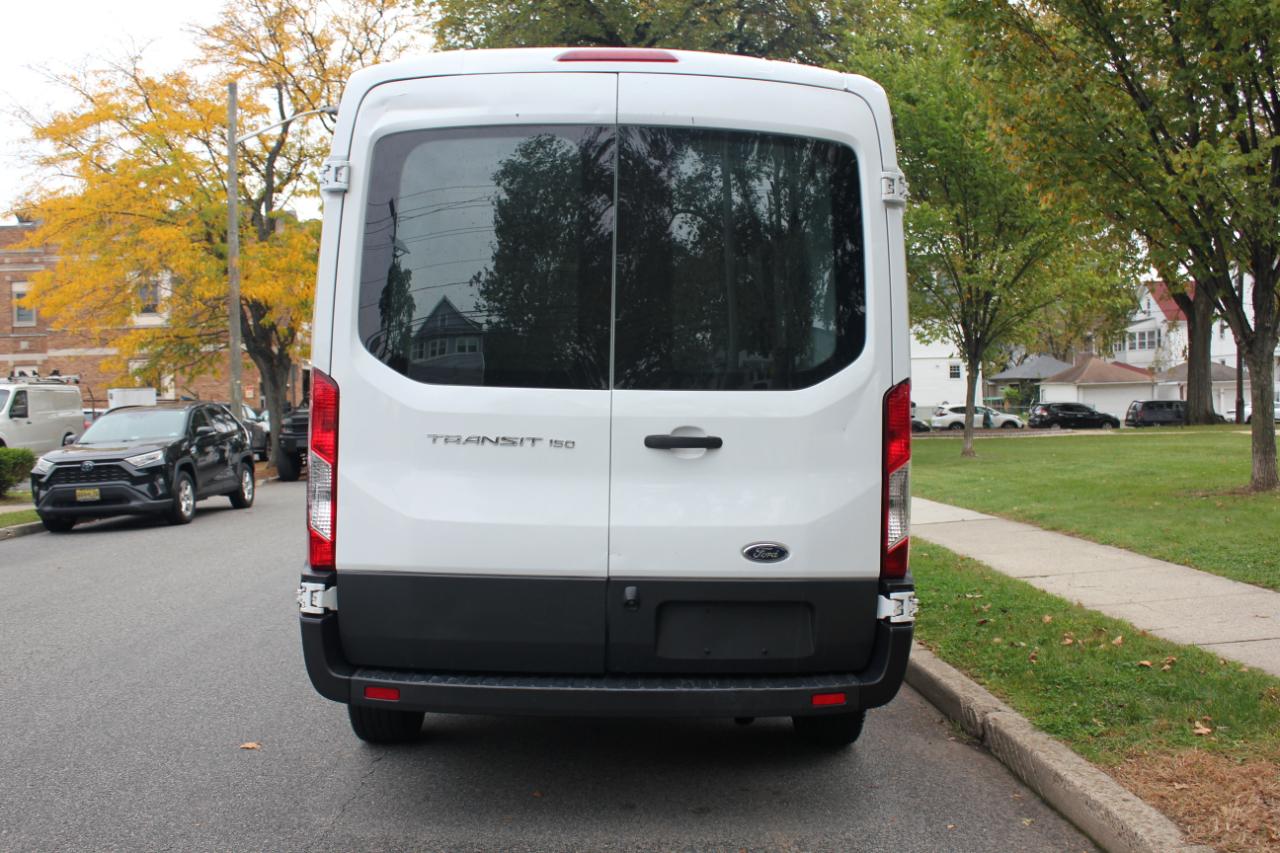 Ford Transit 150 Van Med. Roof w/Sliding Pass. 130-in. WB 2017