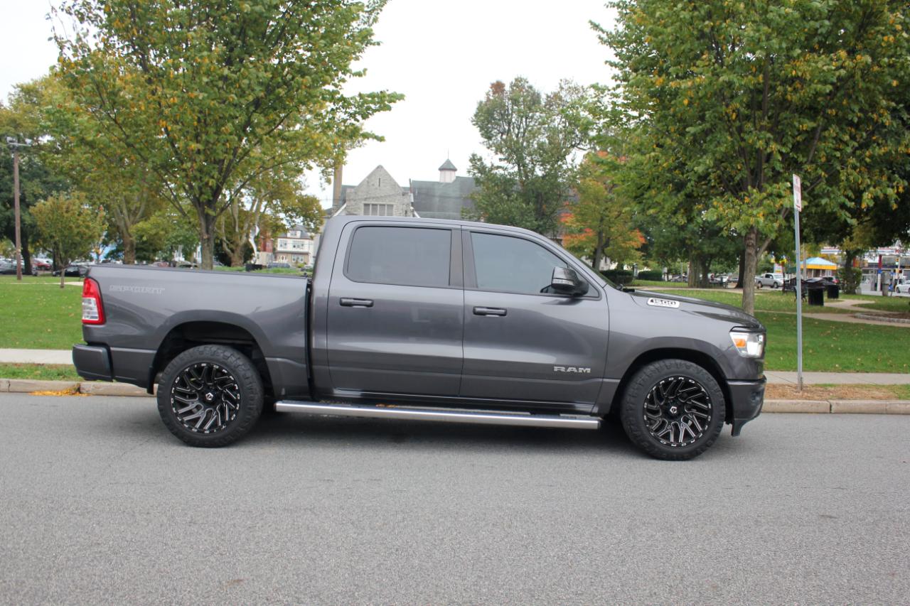 RAM 1500 Big Horn Crew Cab SWB 4WD 2020