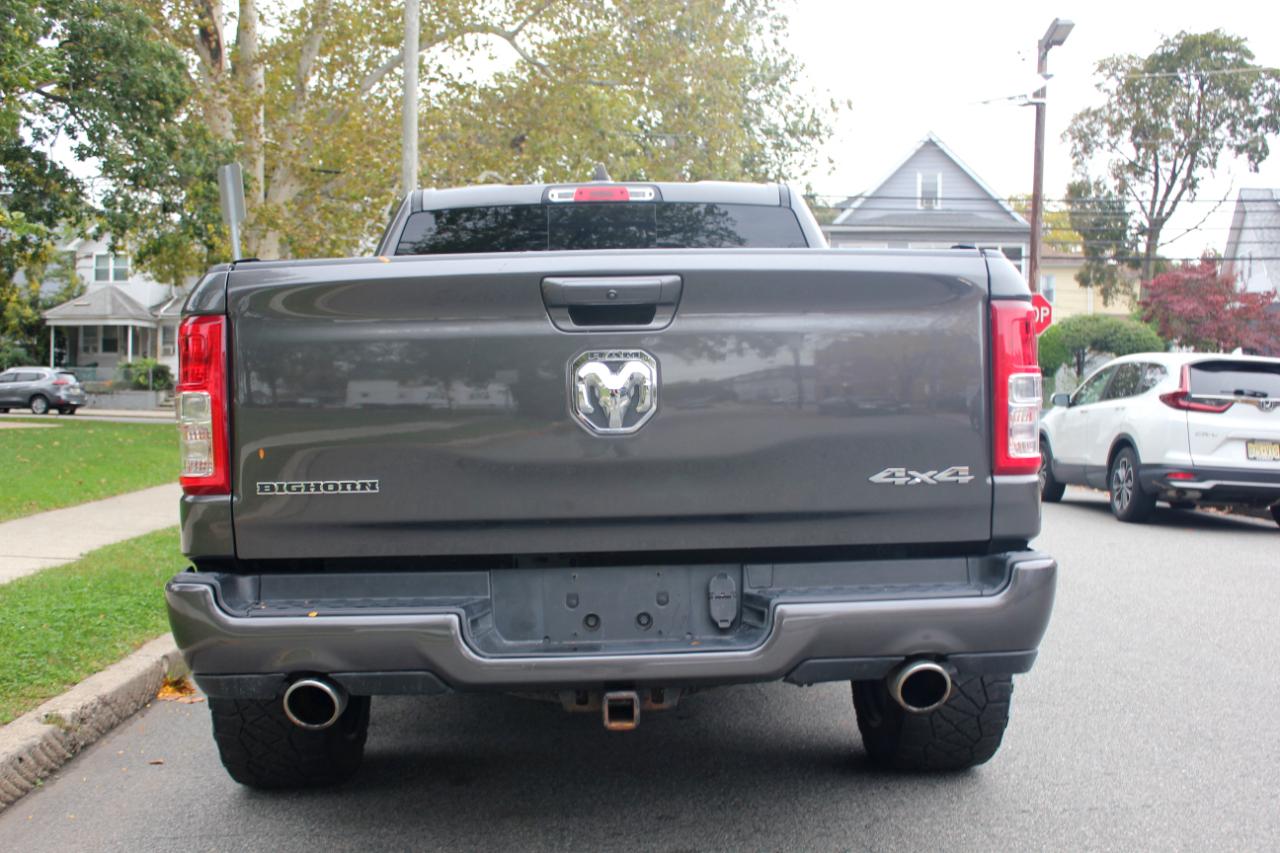 RAM 1500 Big Horn Crew Cab SWB 4WD 2020