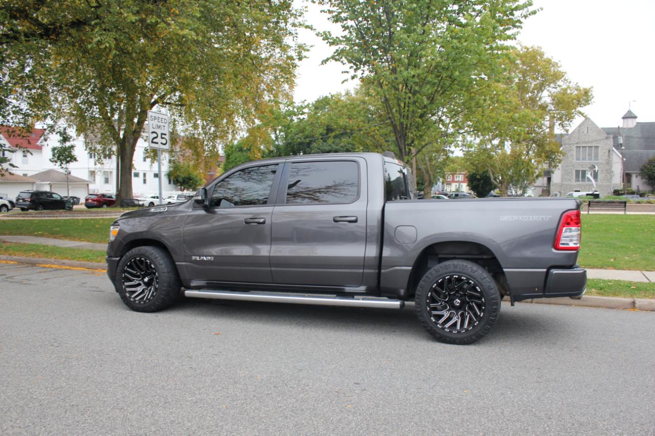 RAM 1500 Big Horn Crew Cab SWB 4WD 2020