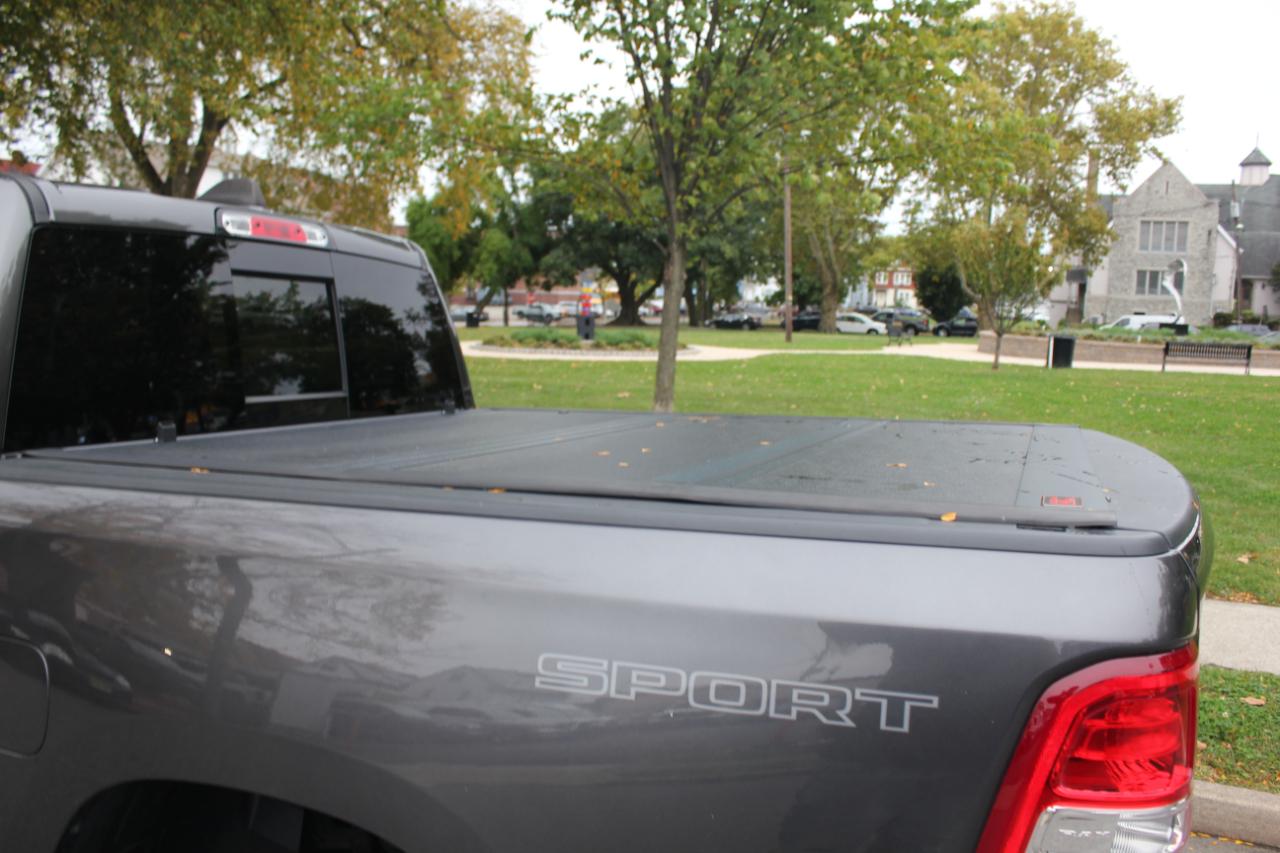 RAM 1500 Big Horn Crew Cab SWB 4WD 2020