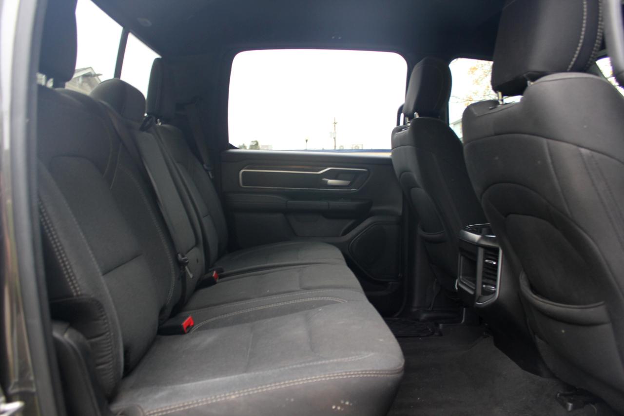 RAM 1500 Big Horn Crew Cab SWB 4WD 2020