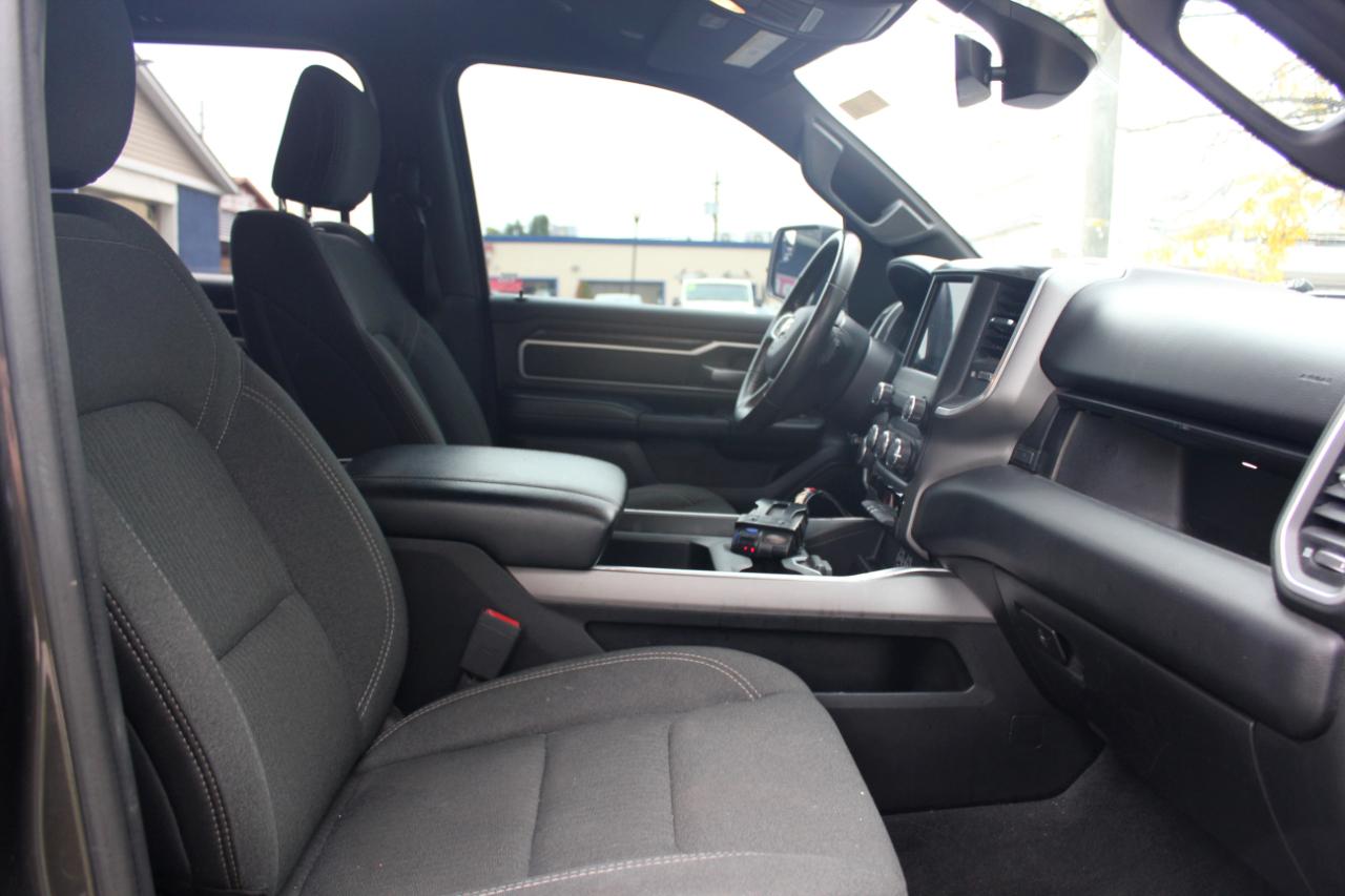 RAM 1500 Big Horn Crew Cab SWB 4WD 2020