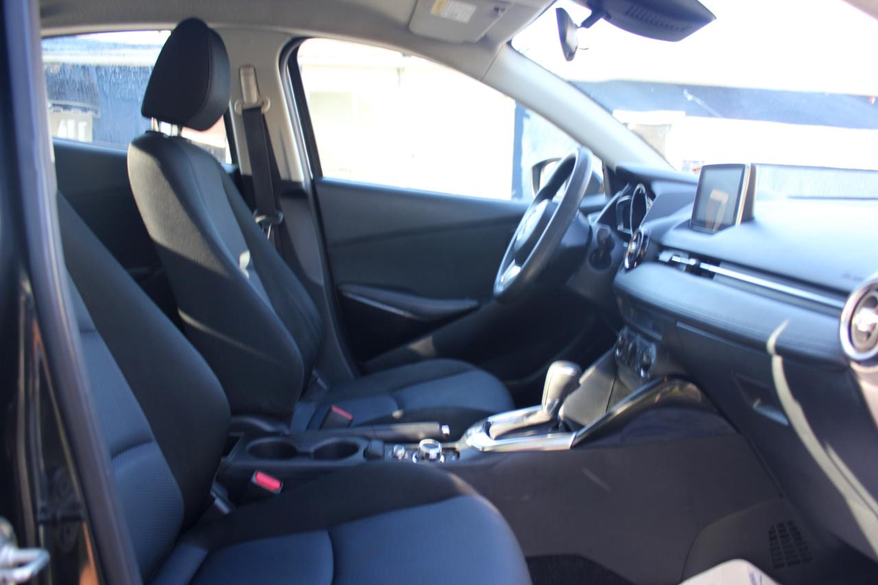 Toyota Yaris iA 6A 2017