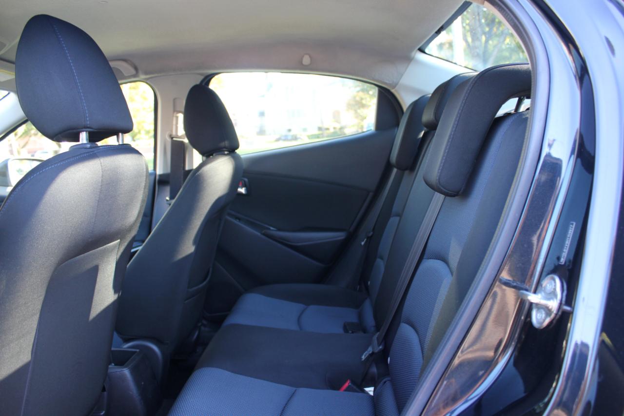 Toyota Yaris iA 6A 2017