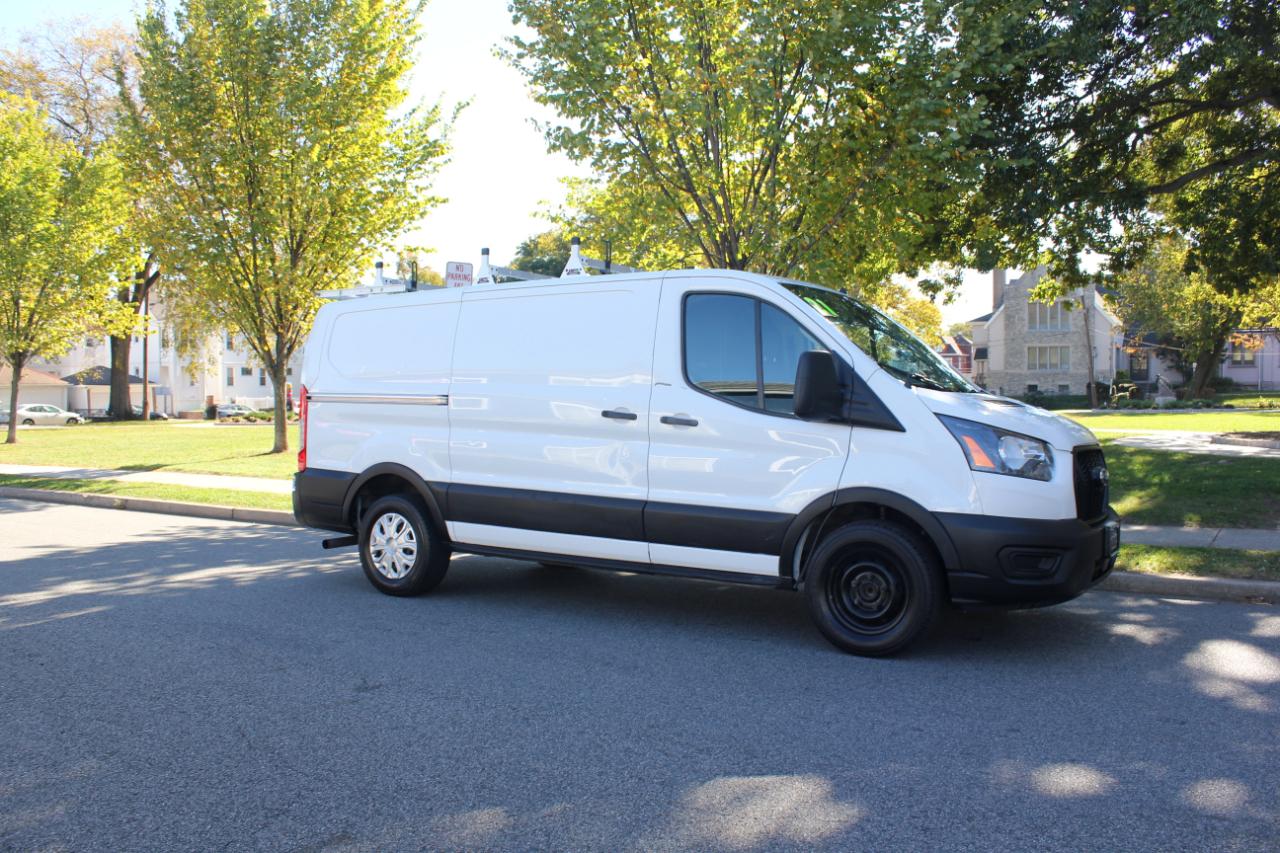 Ford Transit 150 Van Low Roof w/Sliding Pass. 130-in. WB 2021