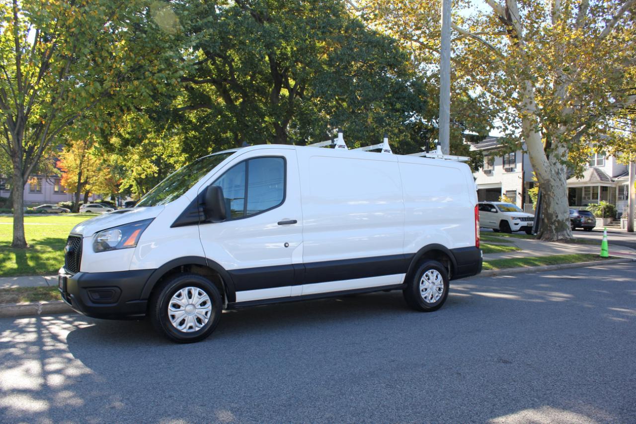 Ford Transit 150 Van Low Roof w/Sliding Pass. 130-in. WB 2021