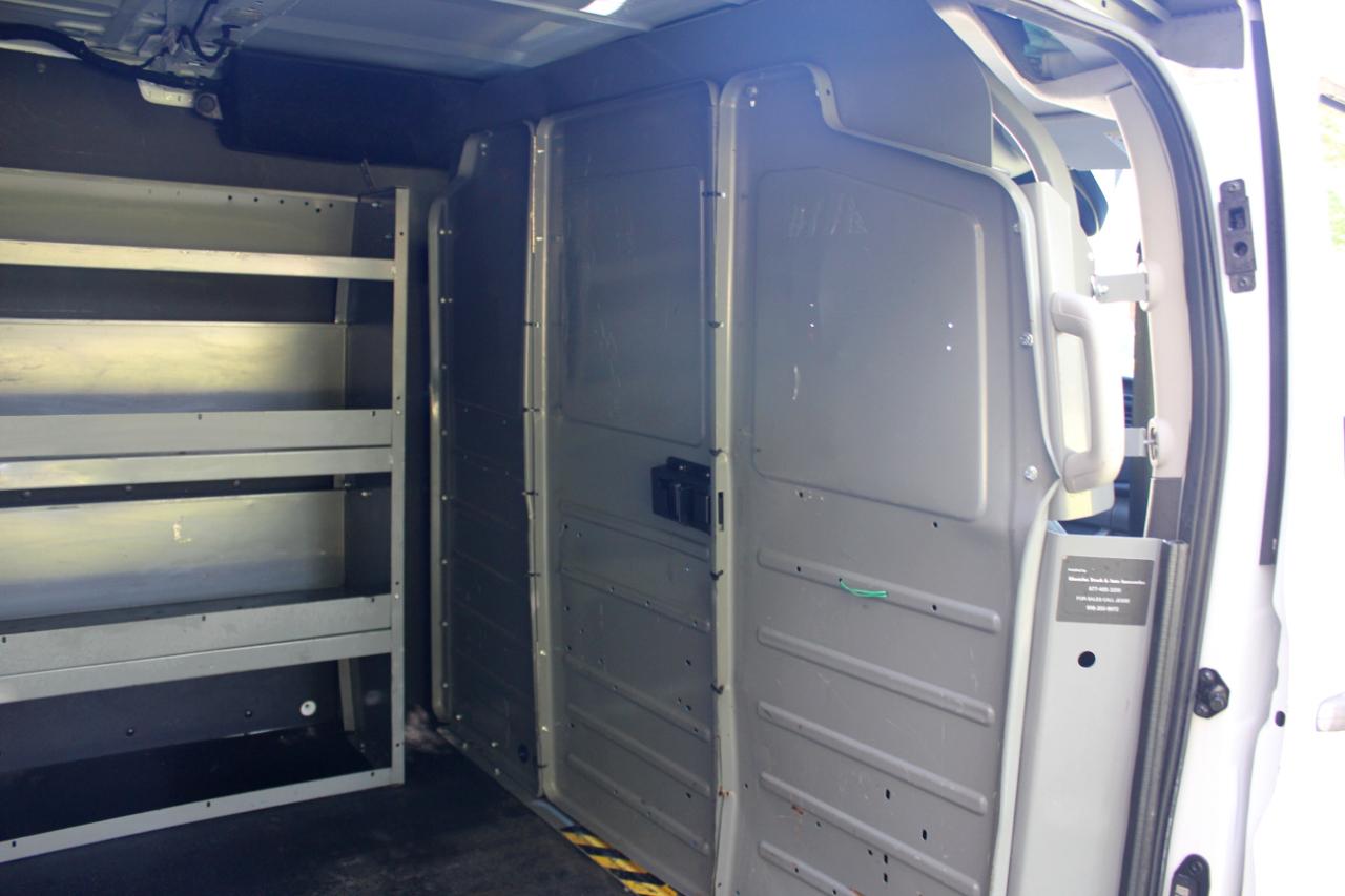 Ford Transit 150 Van Low Roof w/Sliding Pass. 130-in. WB 2021