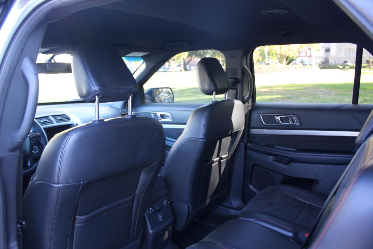 Ford Explorer XLT 4WD 2018