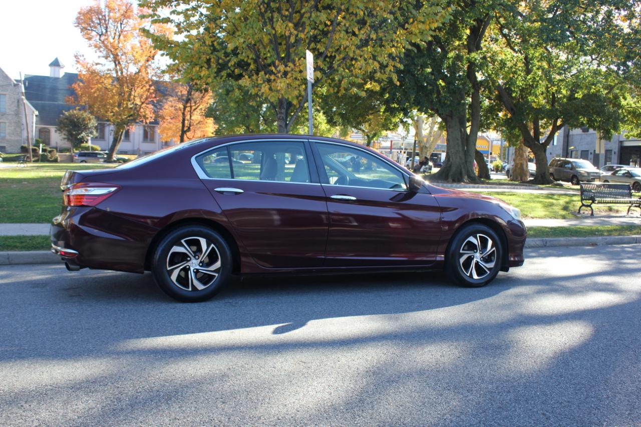 Honda Accord LX Sedan CVT 2017