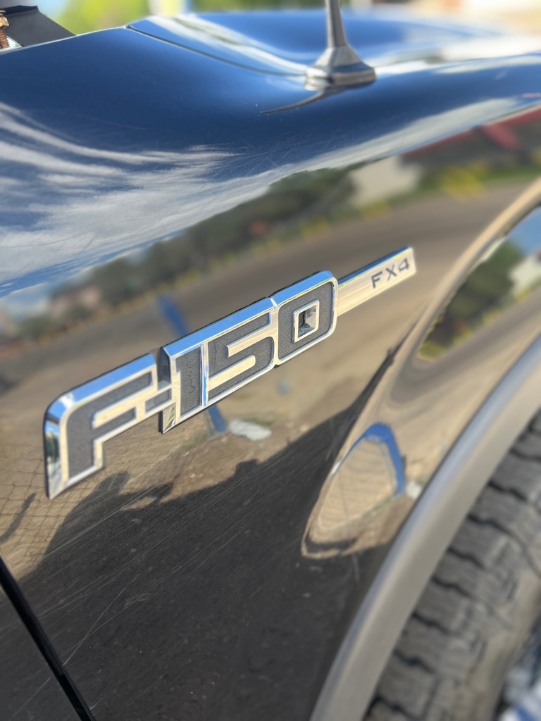 Ford F-150 XL SuperCrew 5.5-ft. Bed 4WD 2014 Ford F-150 XL SuperCrew 5.5-ft. Bed 4WD 2014