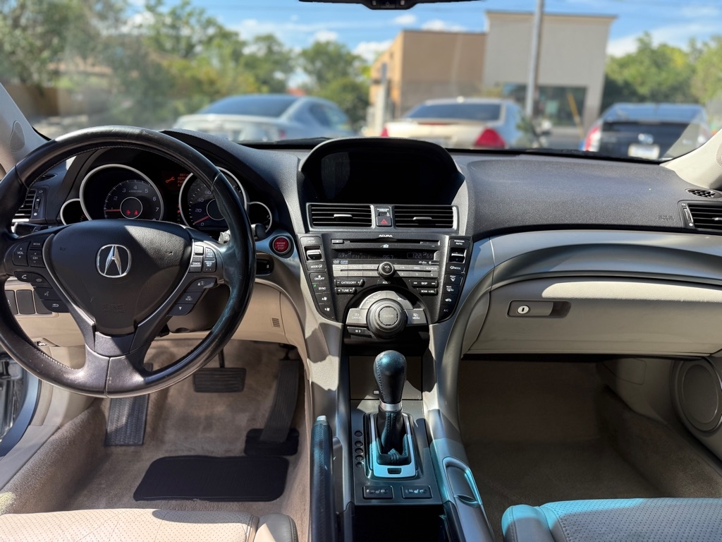 Acura TL 5-Speed AT with Tech Package 2010 Acura TL 5-Speed AT with Tech Package 2010