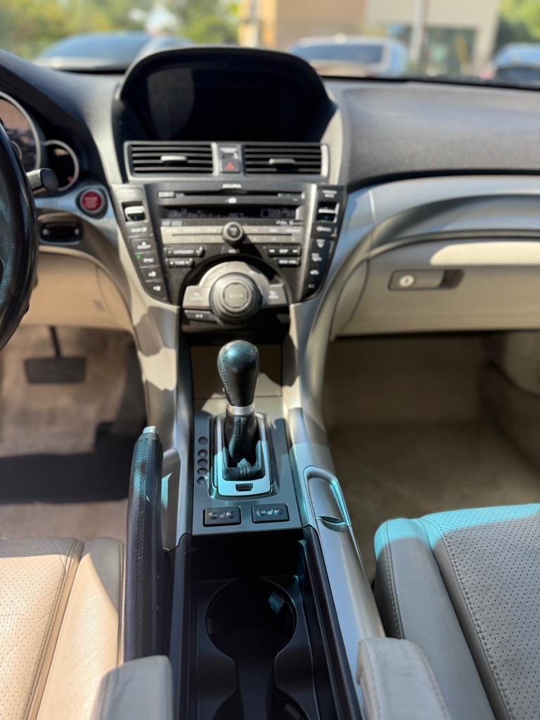 Acura TL 5-Speed AT with Tech Package 2010 Acura TL 5-Speed AT with Tech Package 2010