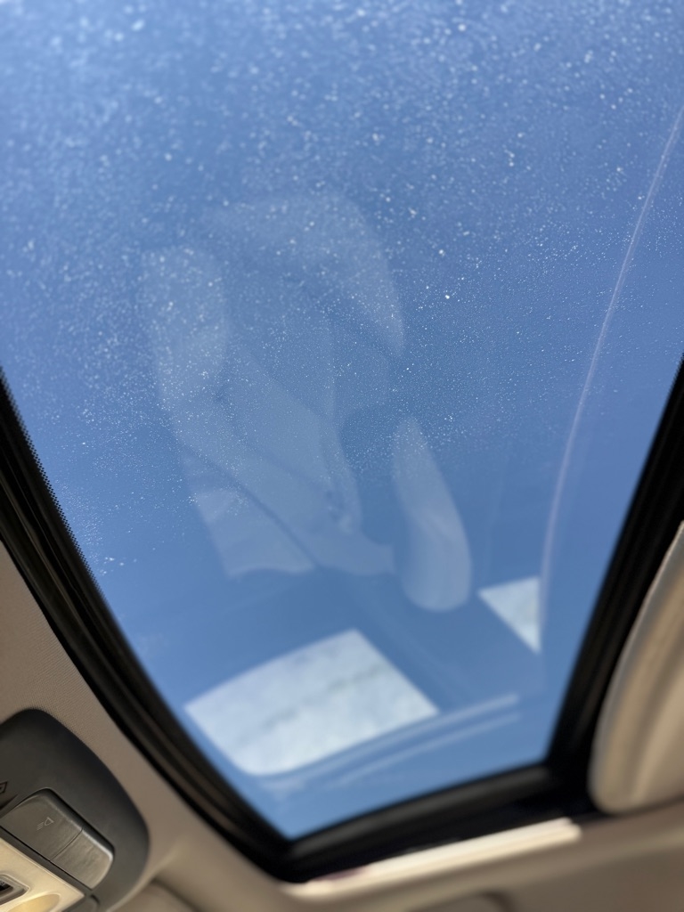 Acura TL 5-Speed AT with Tech Package 2010 Acura TL 5-Speed AT with Tech Package 2010