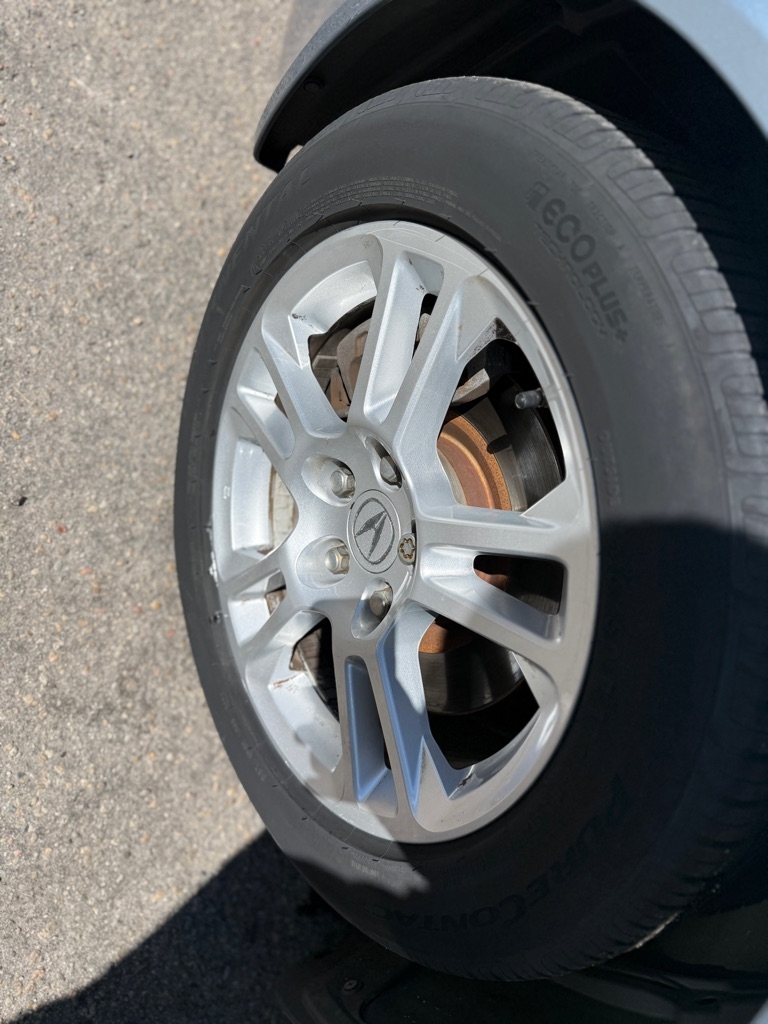 Acura TL 5-Speed AT with Tech Package 2010 Acura TL 5-Speed AT with Tech Package 2010