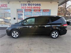 2012 Toyota Sienna 