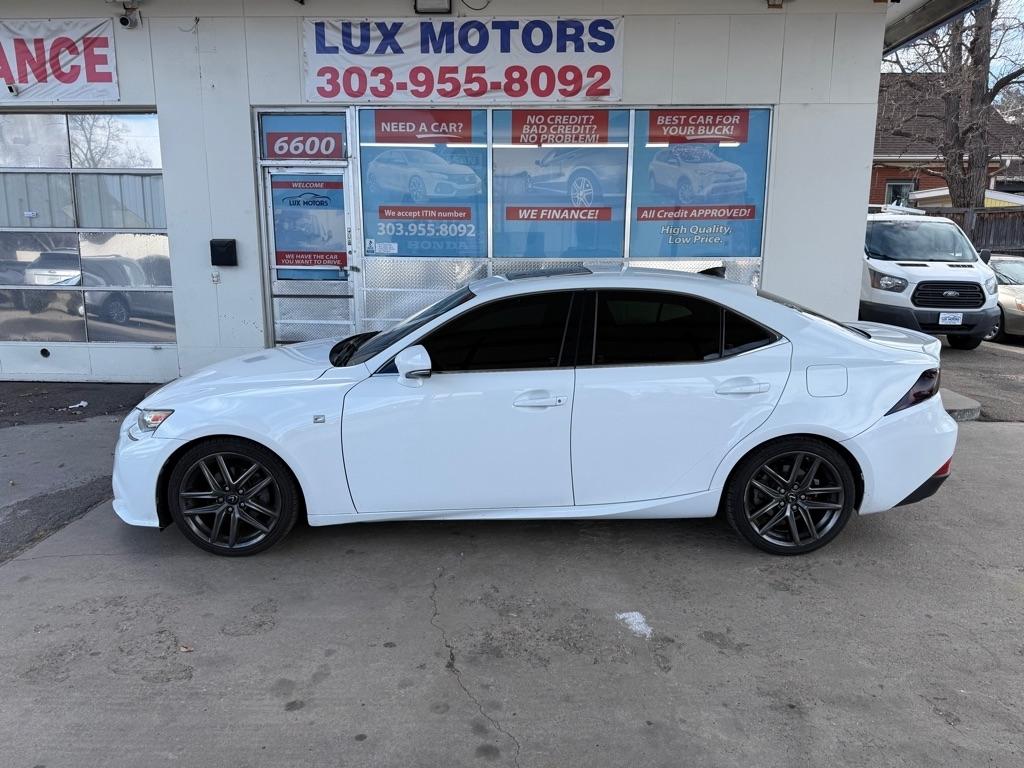 Lexus IS 250 RWD 2015