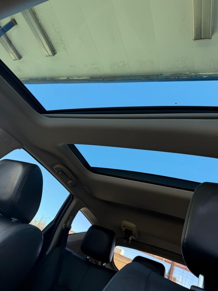 Nissan Murano S AWD 2012