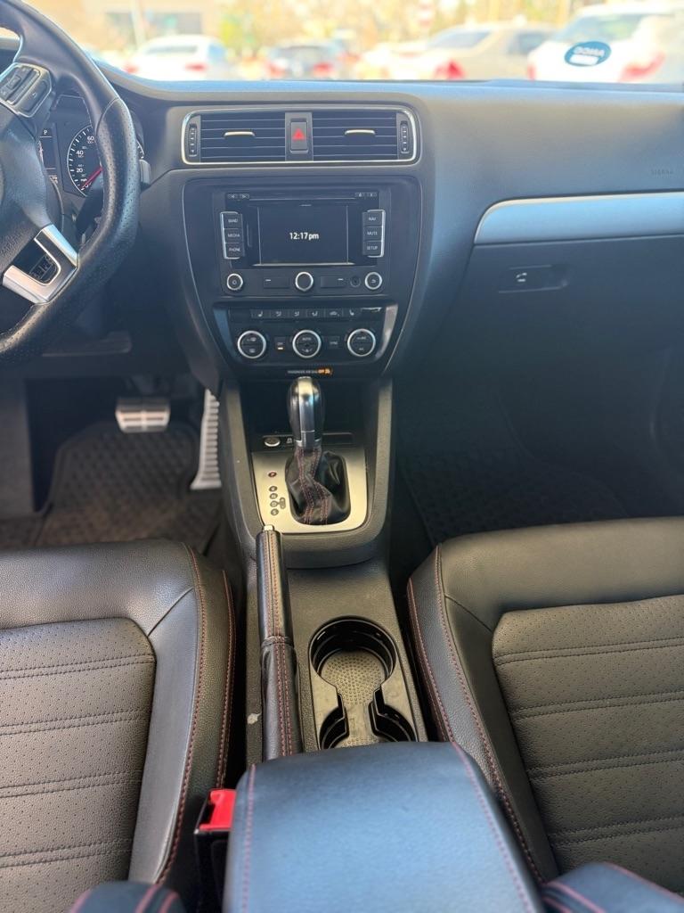 Volkswagen Jetta 2.0T GLI 2013