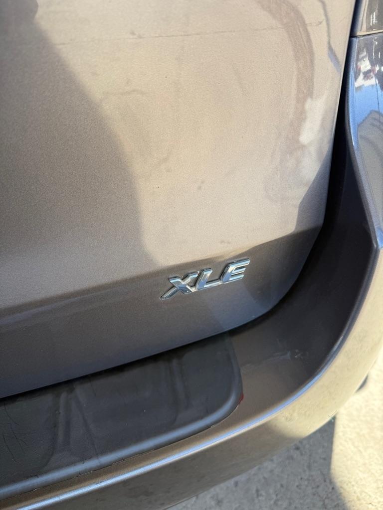 Toyota Sienna XLE FWD 8-Passenger V6 2016