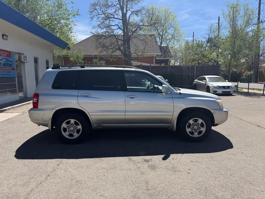 Toyota Highlander Limited V6 4WD 2003