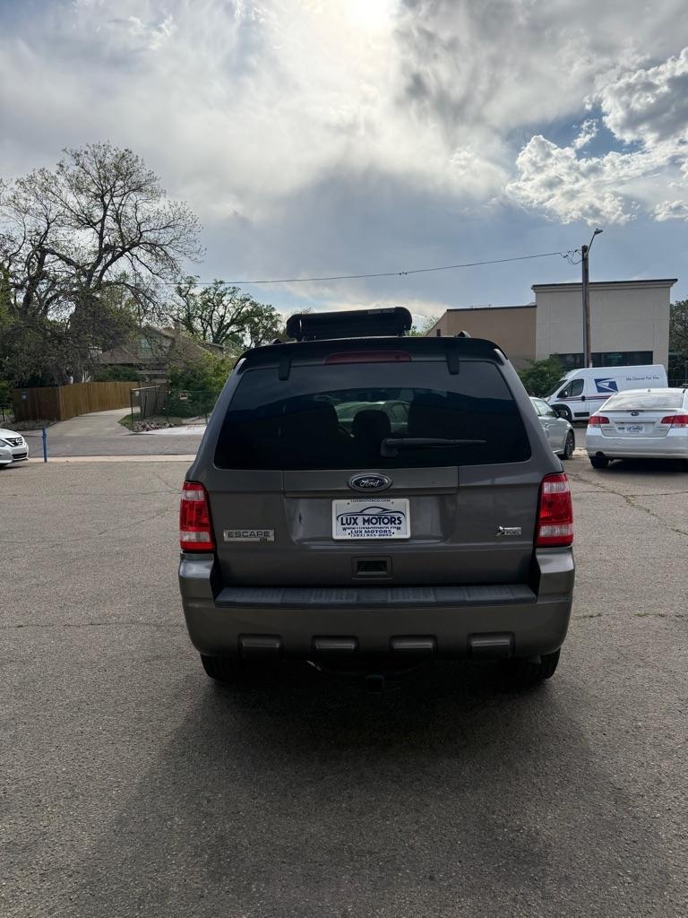 Ford Escape XLT 4WD 2011
