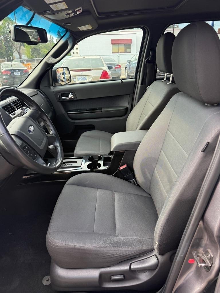 Ford Escape XLT 4WD 2011