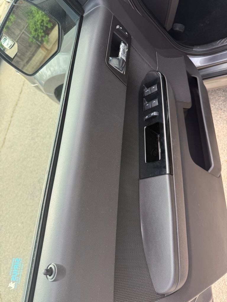 Ford Escape XLT 4WD 2011
